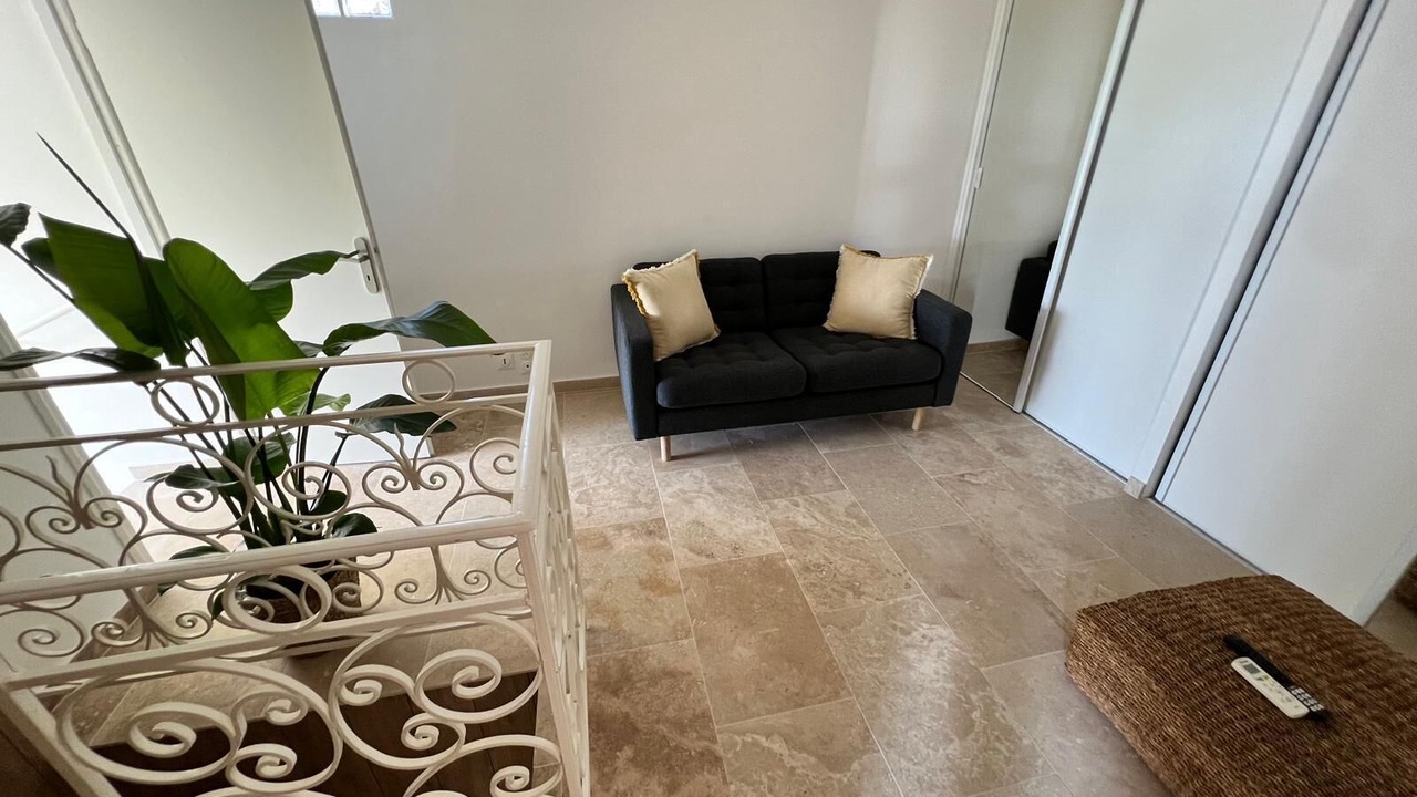 Photo of Livingroom in Eze