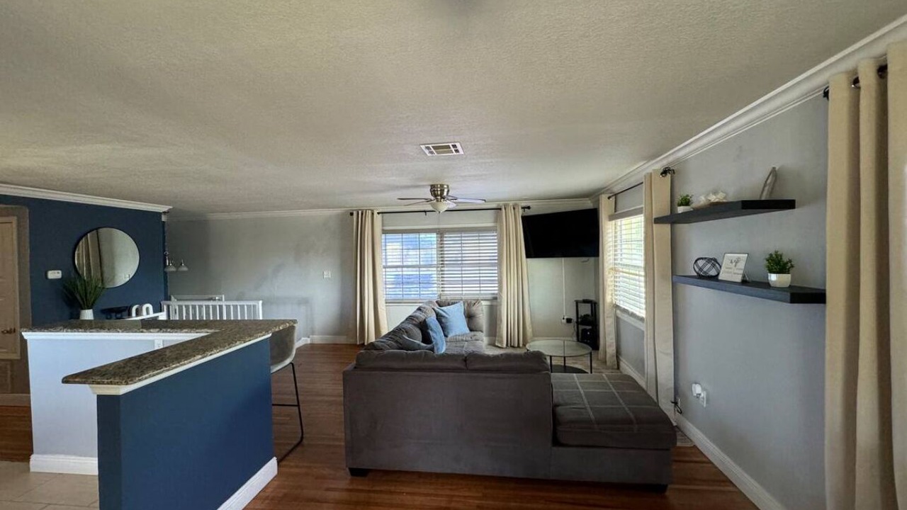Photo of Livingroom in Pine Hills