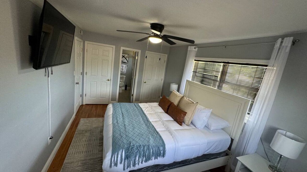 Photo of Bedroom in Pine Hills