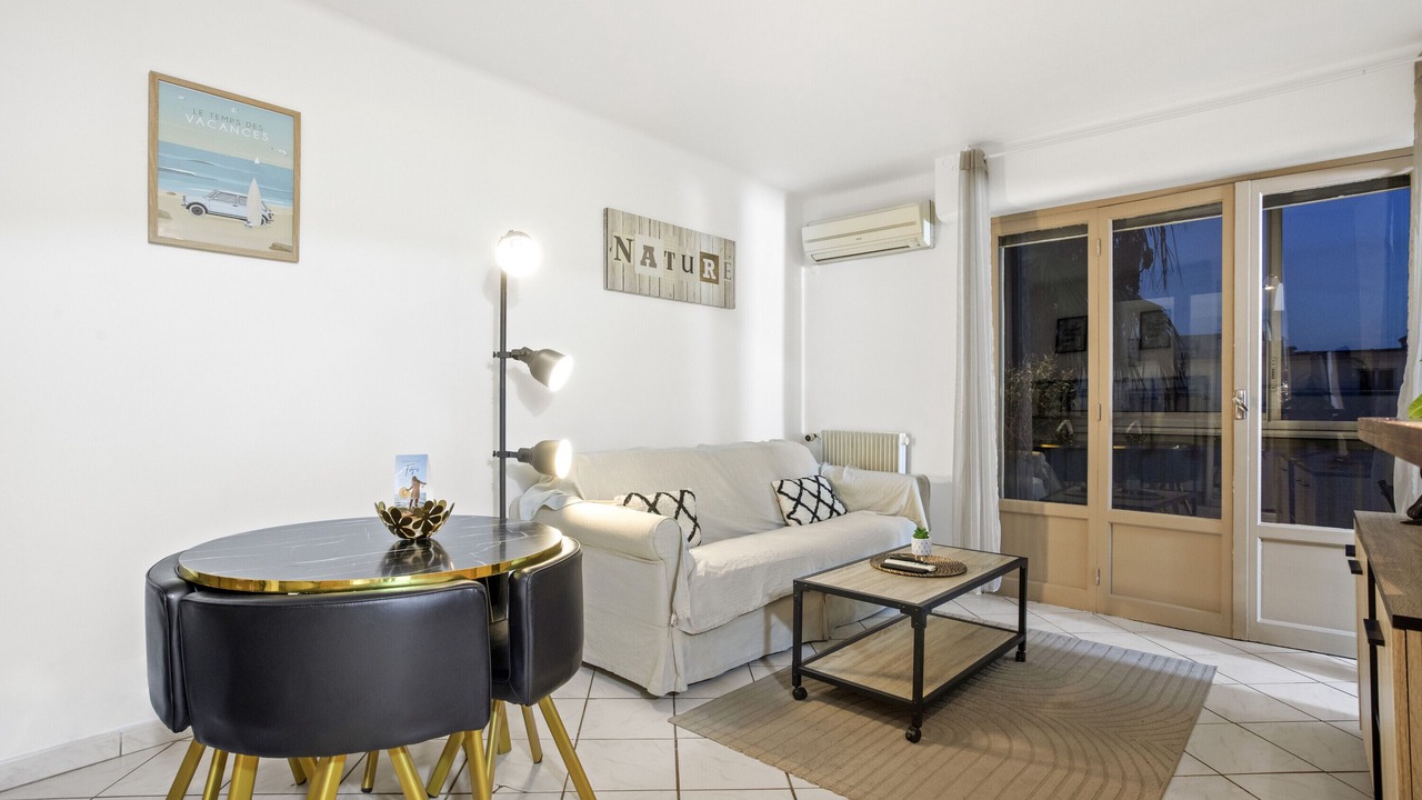 Photo of Livingroom in Frejus Plage