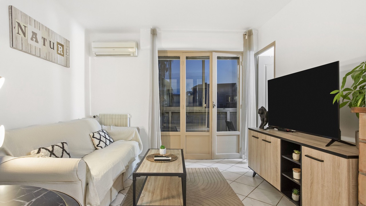 Photo of Livingroom in Frejus Plage