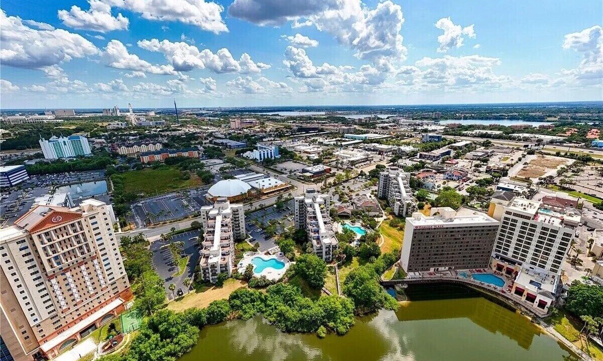 Photo of Outdoor in Florida Center