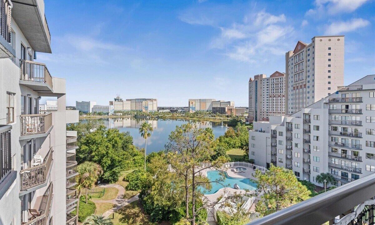 Photo of Outdoor in Florida Center