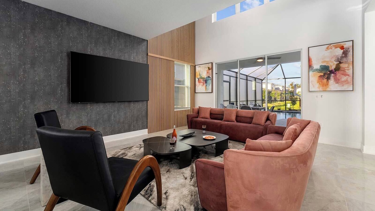 Photo of Livingroom in Florida Center