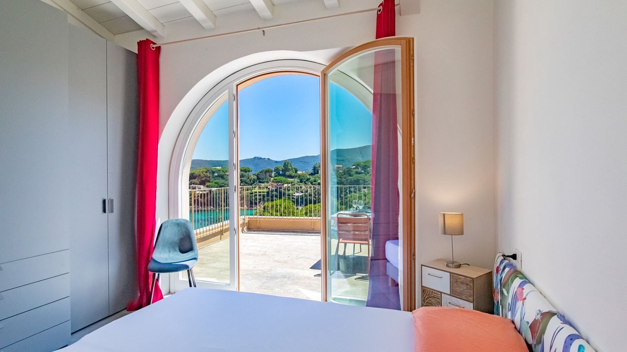 Photo of Bedroom in Procchio