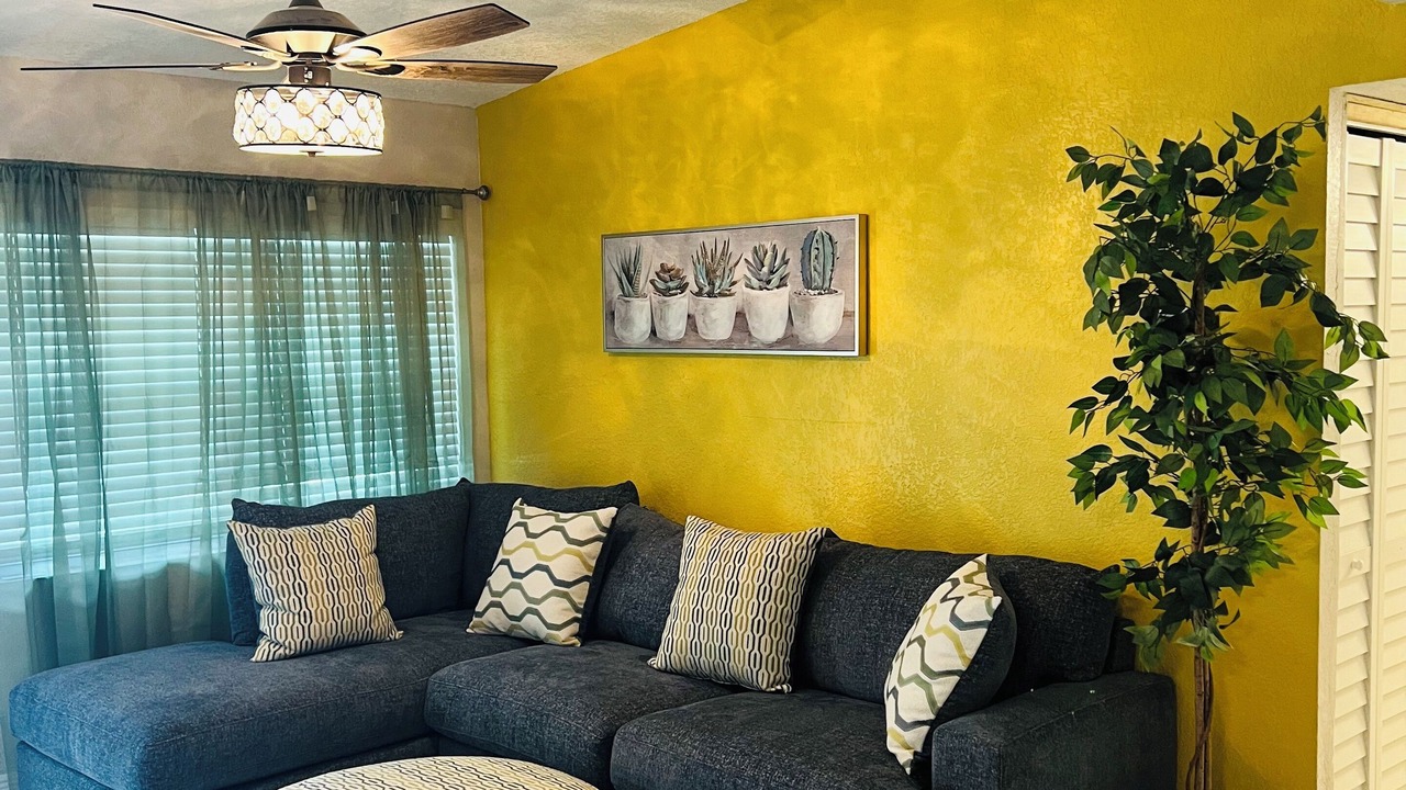 Photo of Livingroom in Orlovista