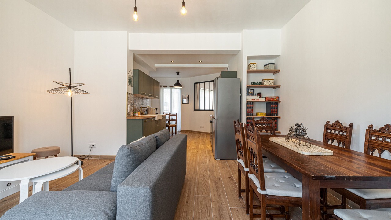 Photo of Livingroom in Liberation