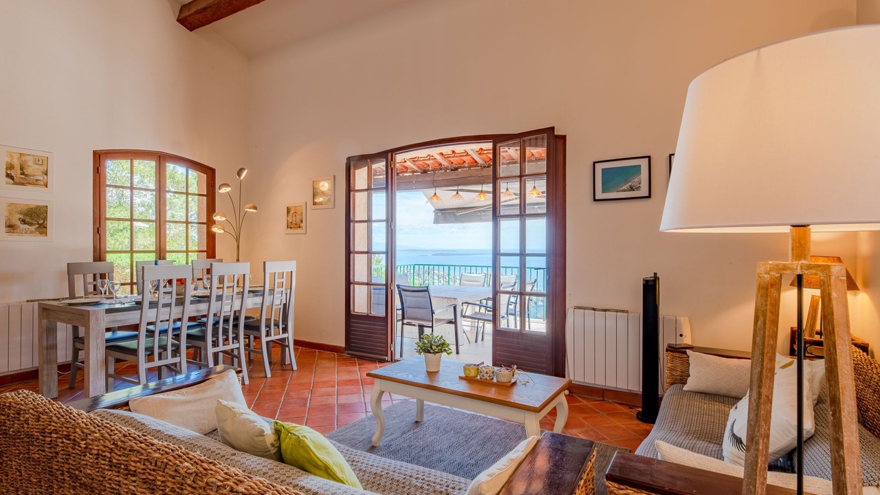 Photo of Livingroom in Espero-Pax
