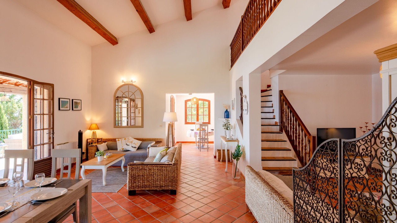 Photo of Livingroom in Espero-Pax