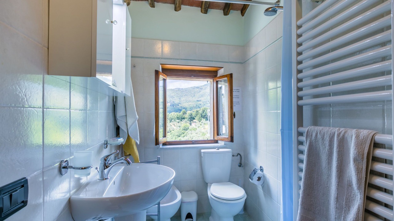Photo of Bathroom in Aramo