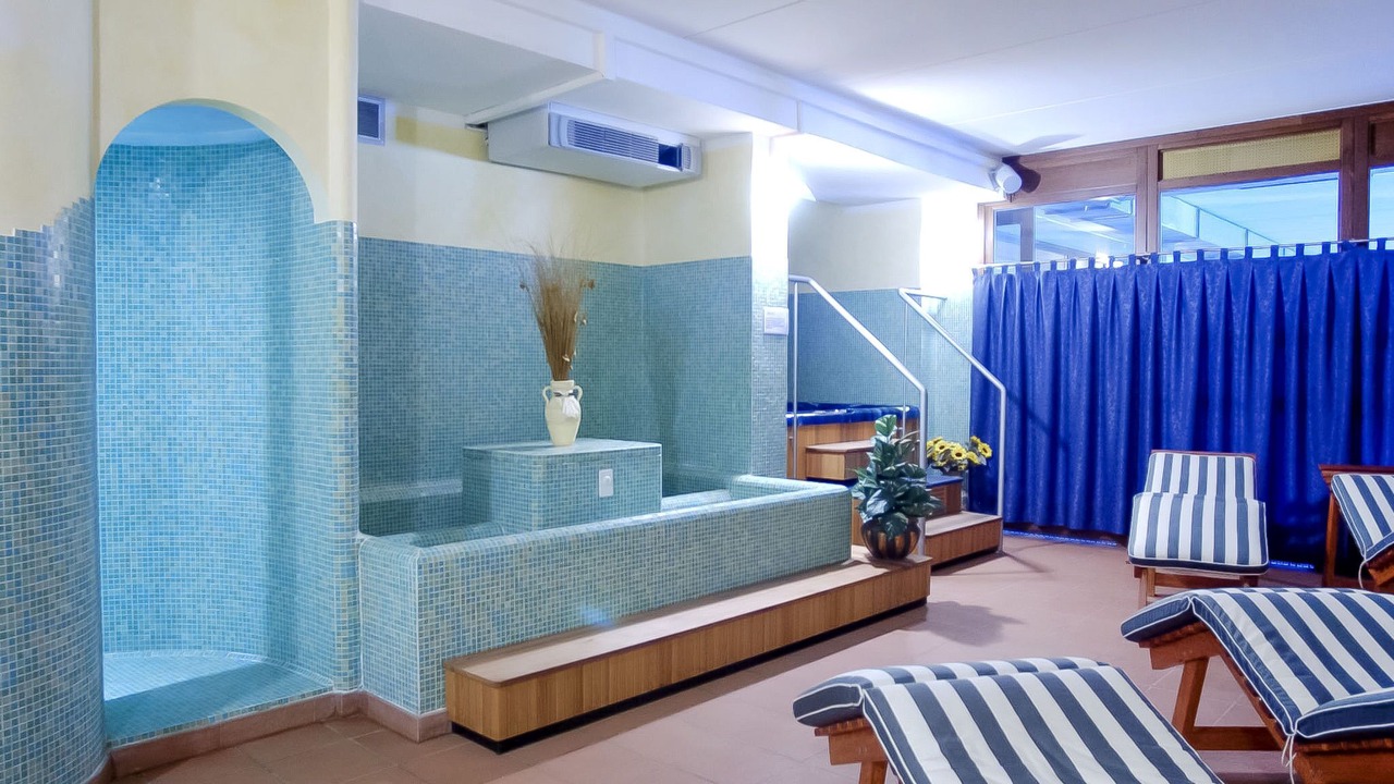Photo of Bathroom in Campi