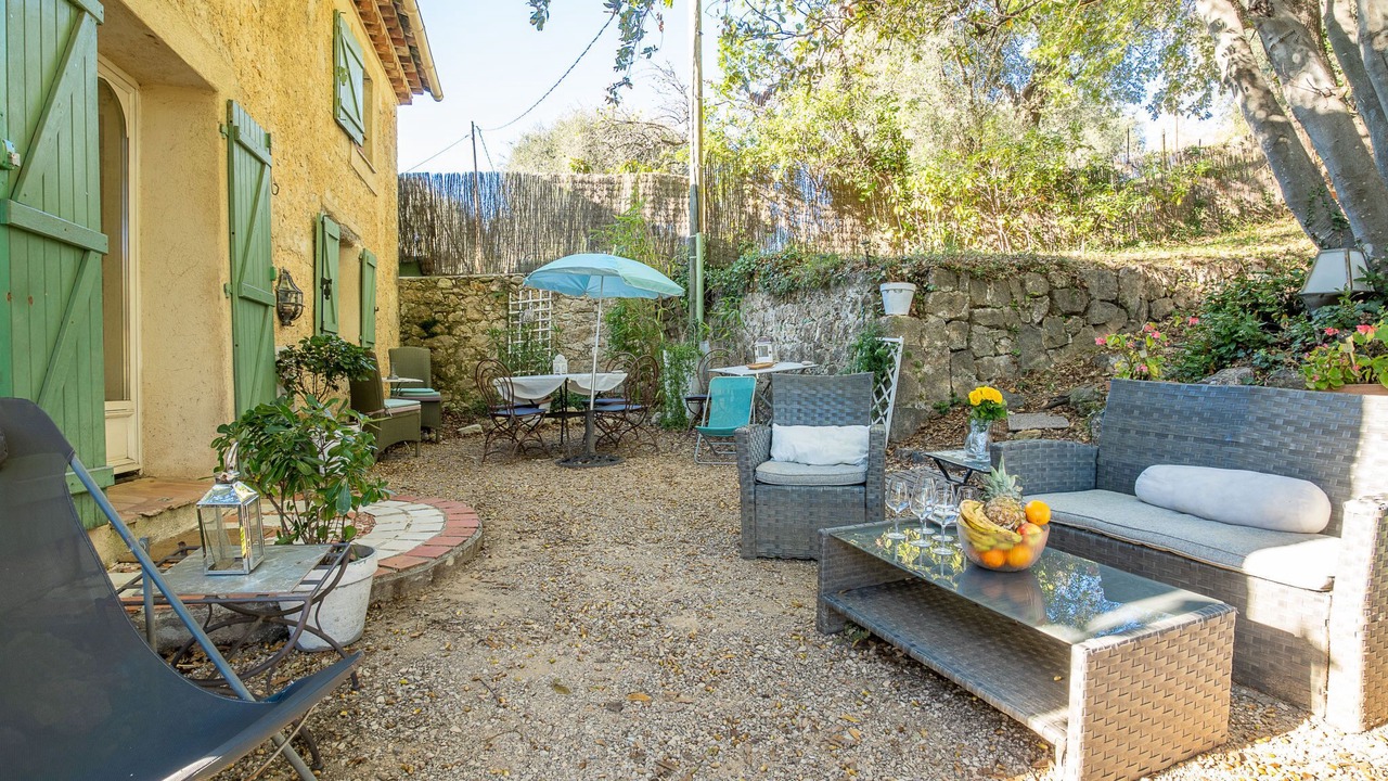 Photo of Others in Chateauneuf-Grasse
