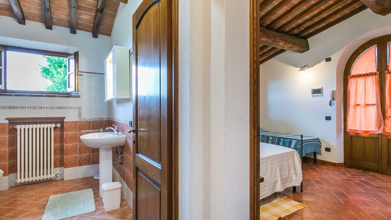 Photo of Bathroom in Volterra