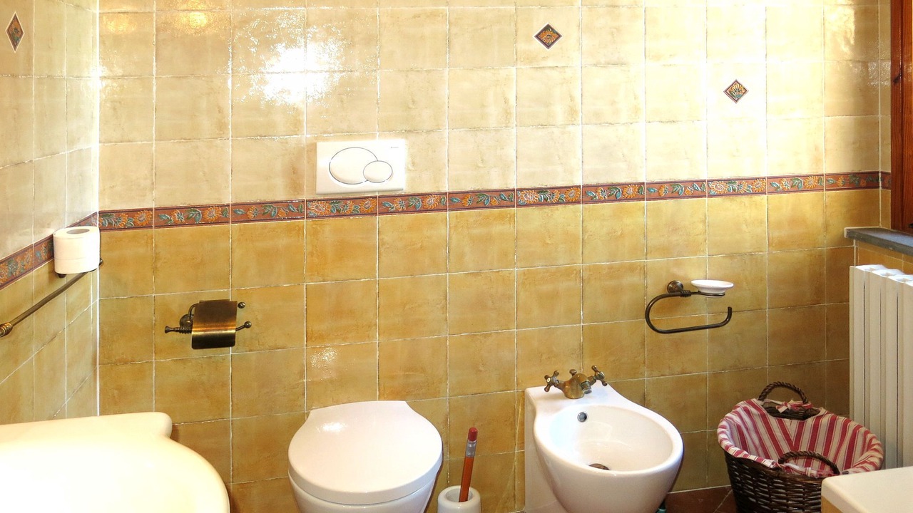 Photo of Bathroom in Orciatico