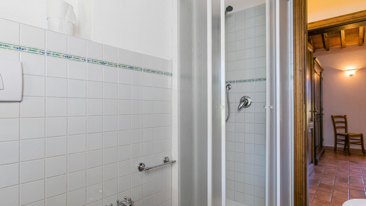 Photo of Bathroom in Suvereto