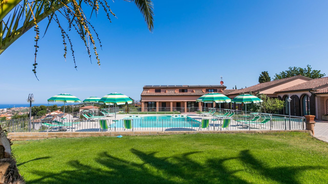 Photo of Others in San Vincenzo