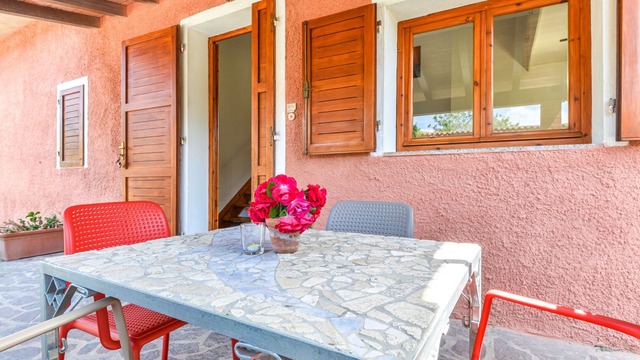 Photo of Outdoor in Naregno