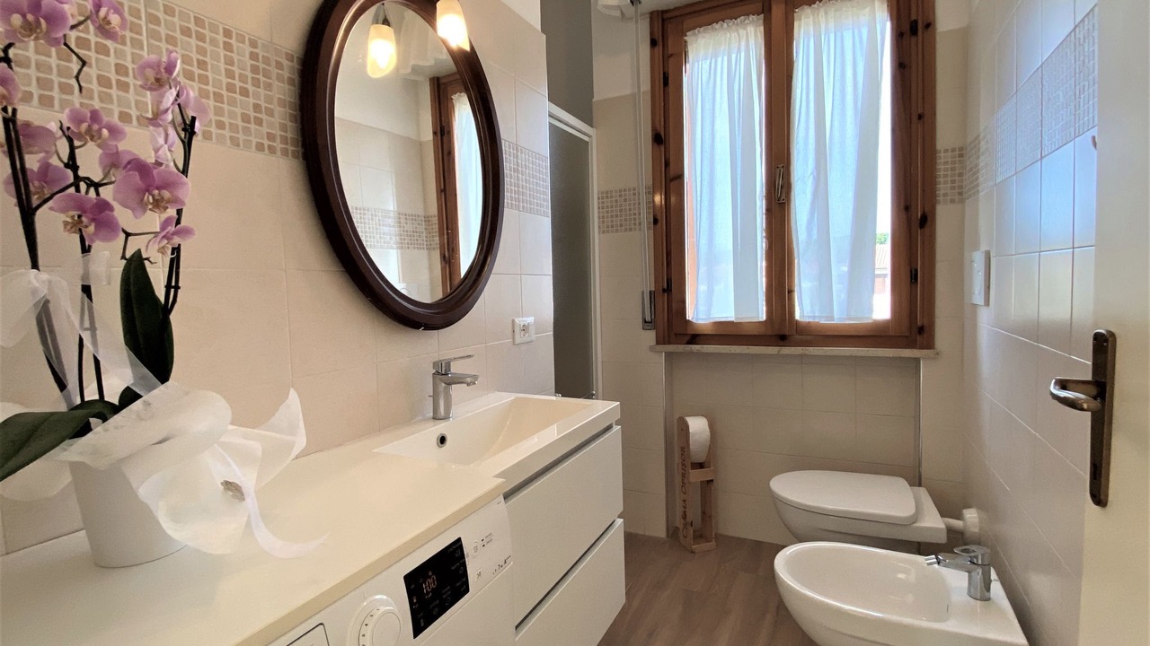 Photo of Bathroom in Vada