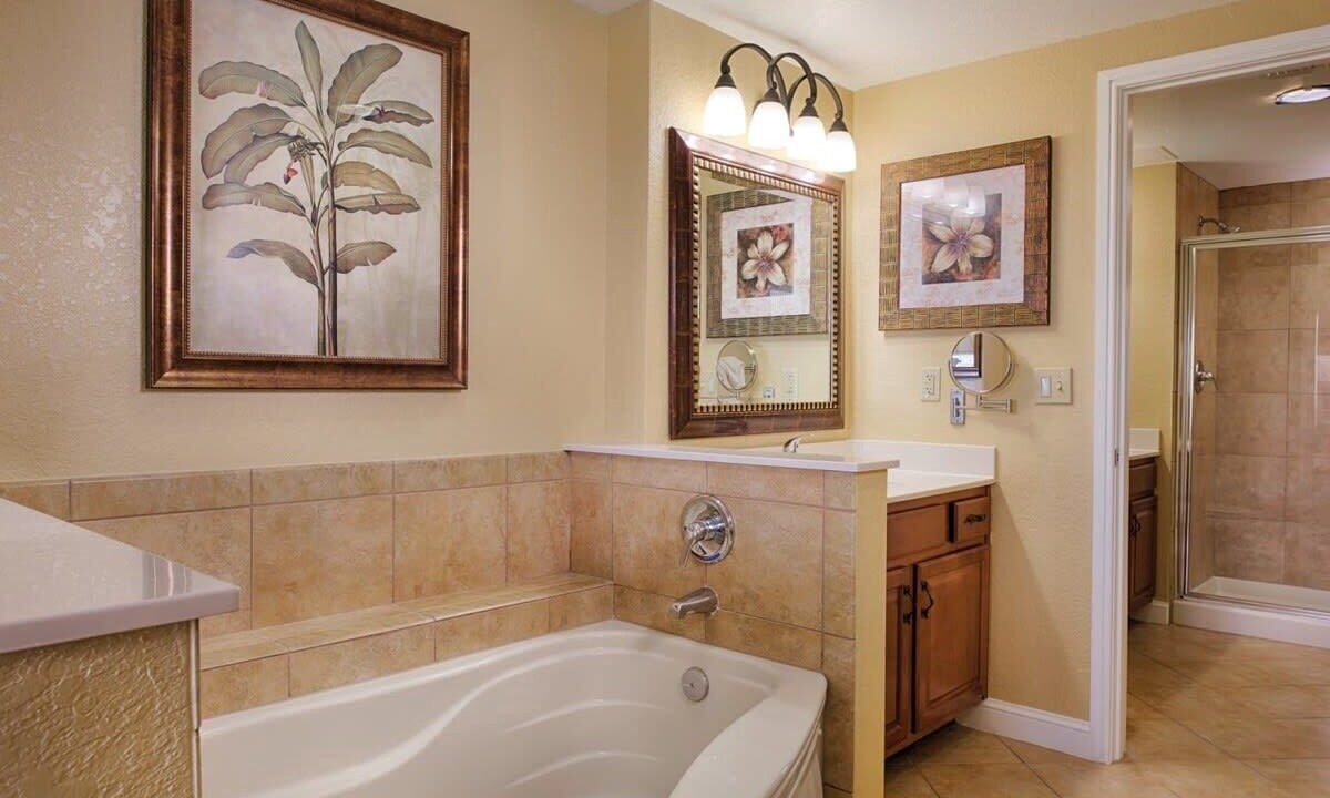 Photo of Bathroom in Lake Buena Vista