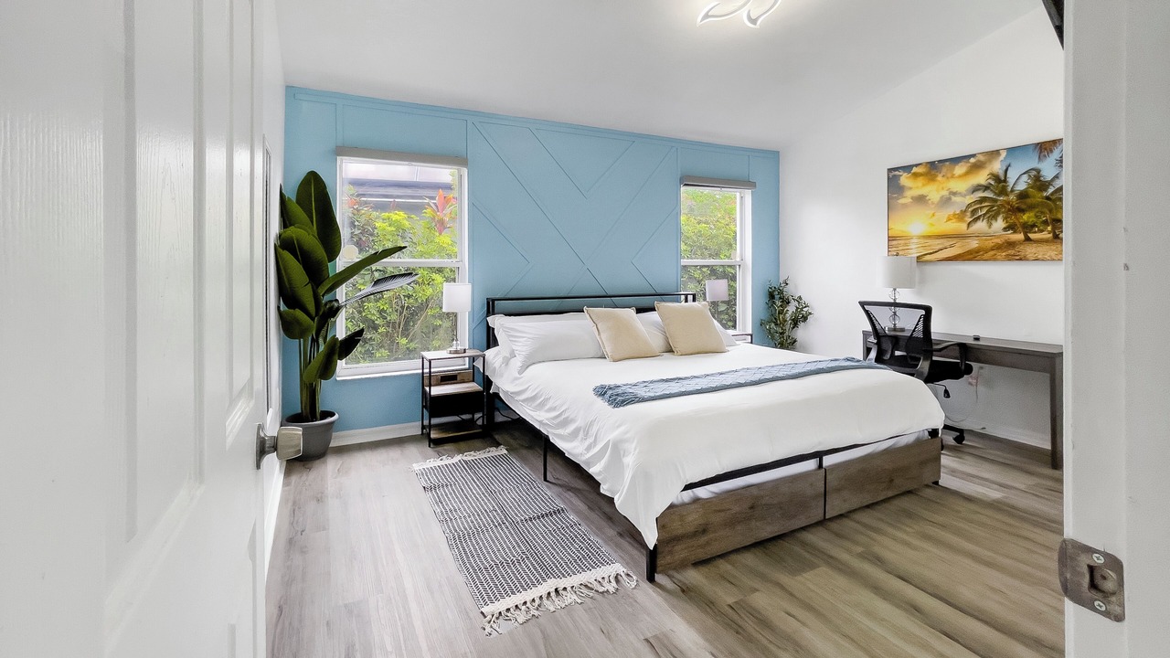 Photo of Bedroom in Crescent Lakes