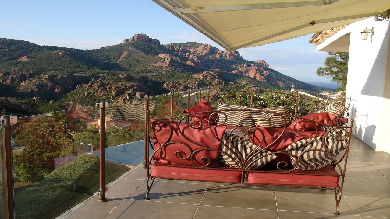Photo of Outdoor in Antheor