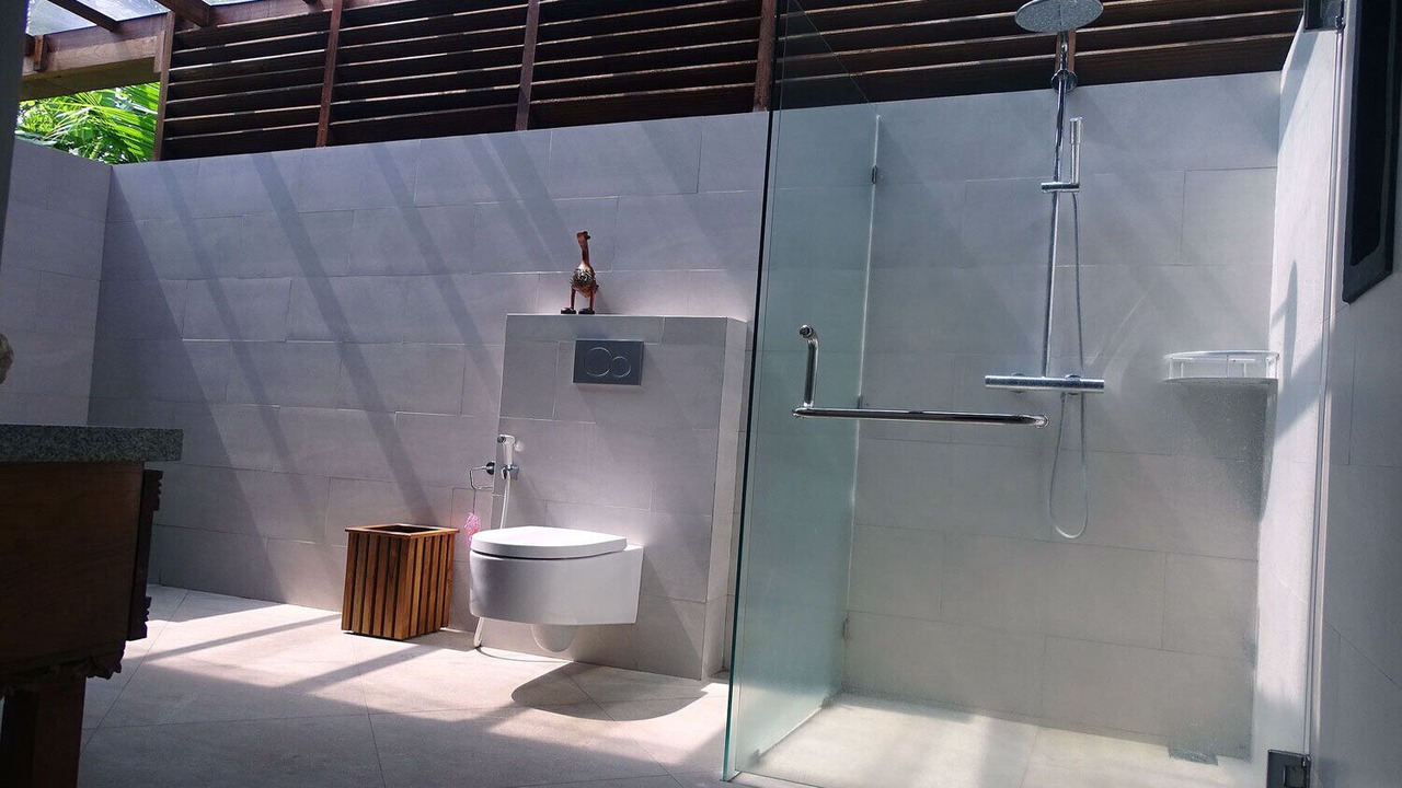 Photo of Bathroom in Dencarik