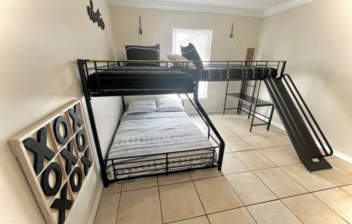 Photo of Bedroom in Poinciana