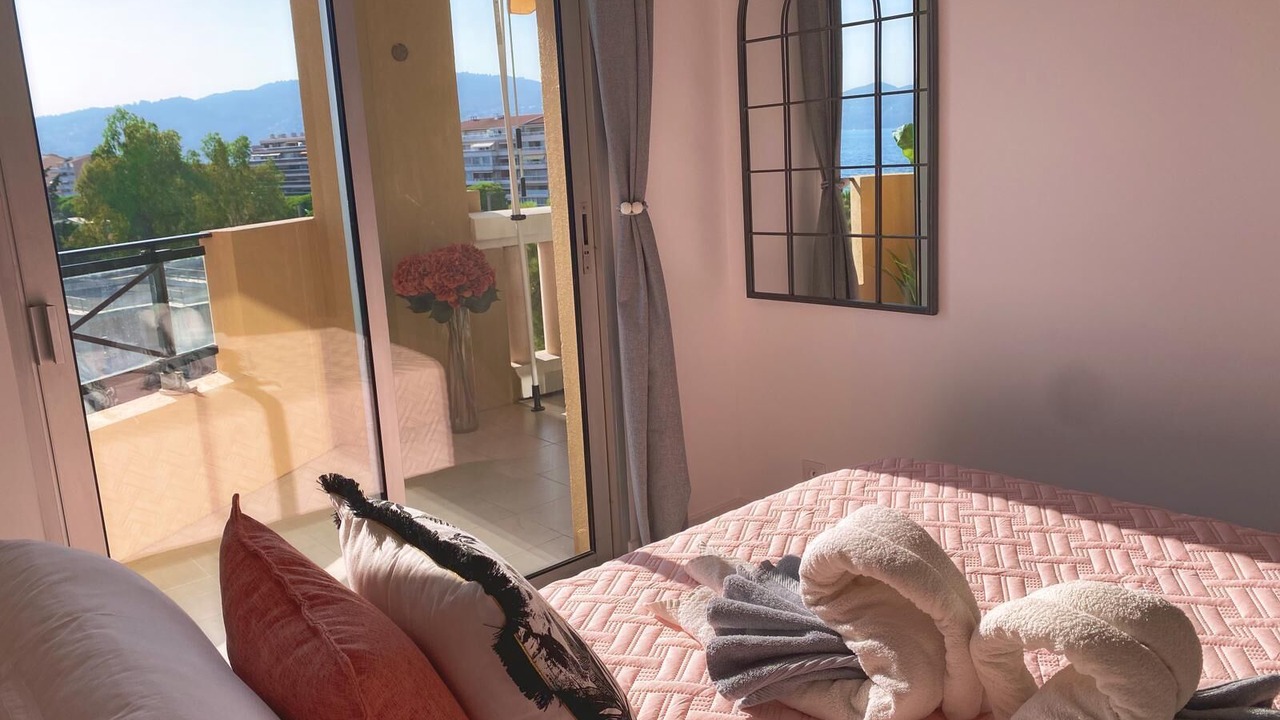 Photo of Bedroom in La Bocca