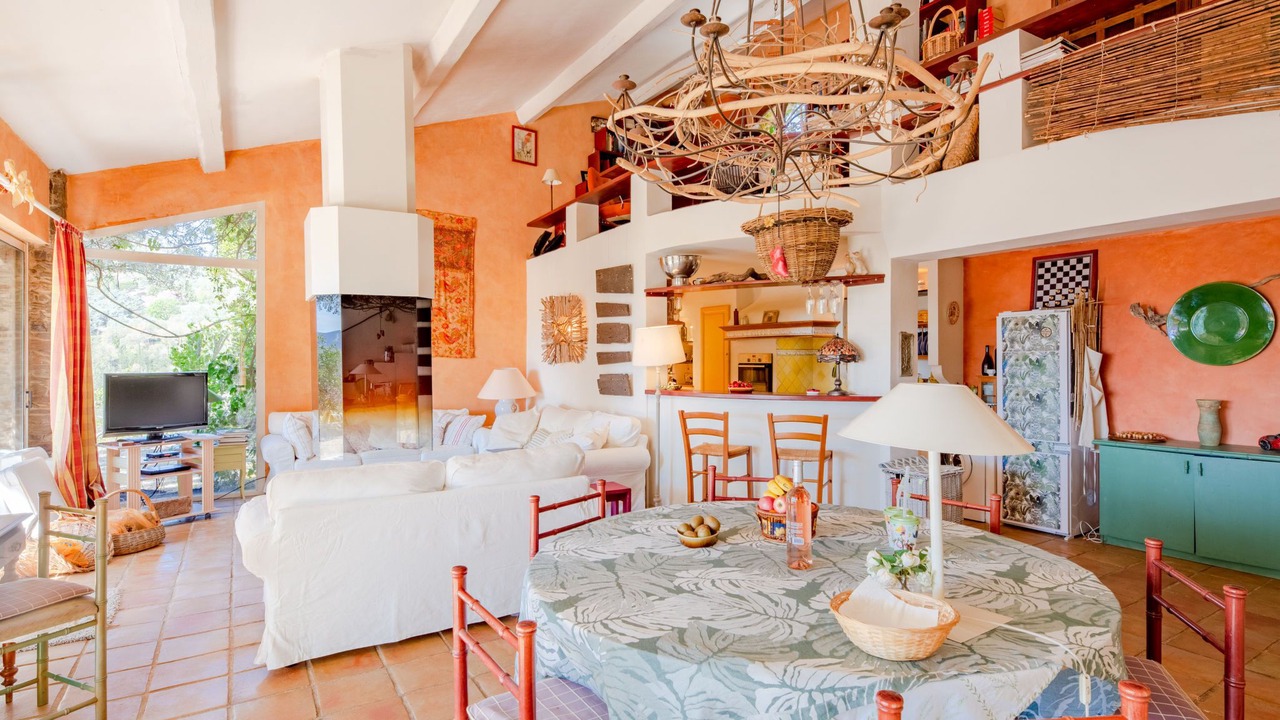 Photo of Livingroom in La Garde-Freinet