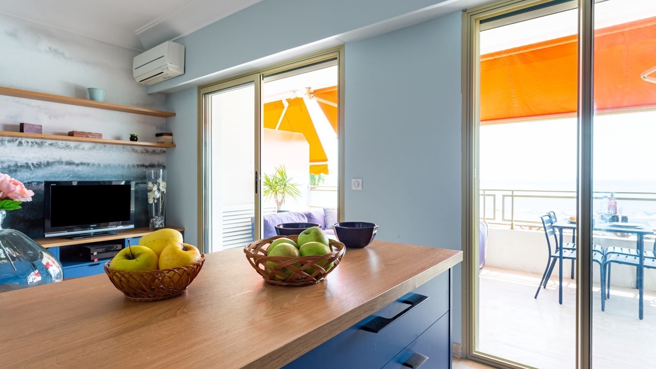 Photo of Bedroom in Villeneuve Loubet Beach