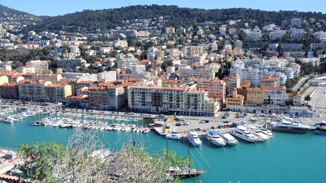 Photo of Others in Quartier du Port