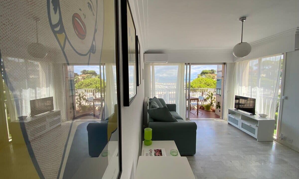 Photo of Livingroom in Cap-d'Antibes