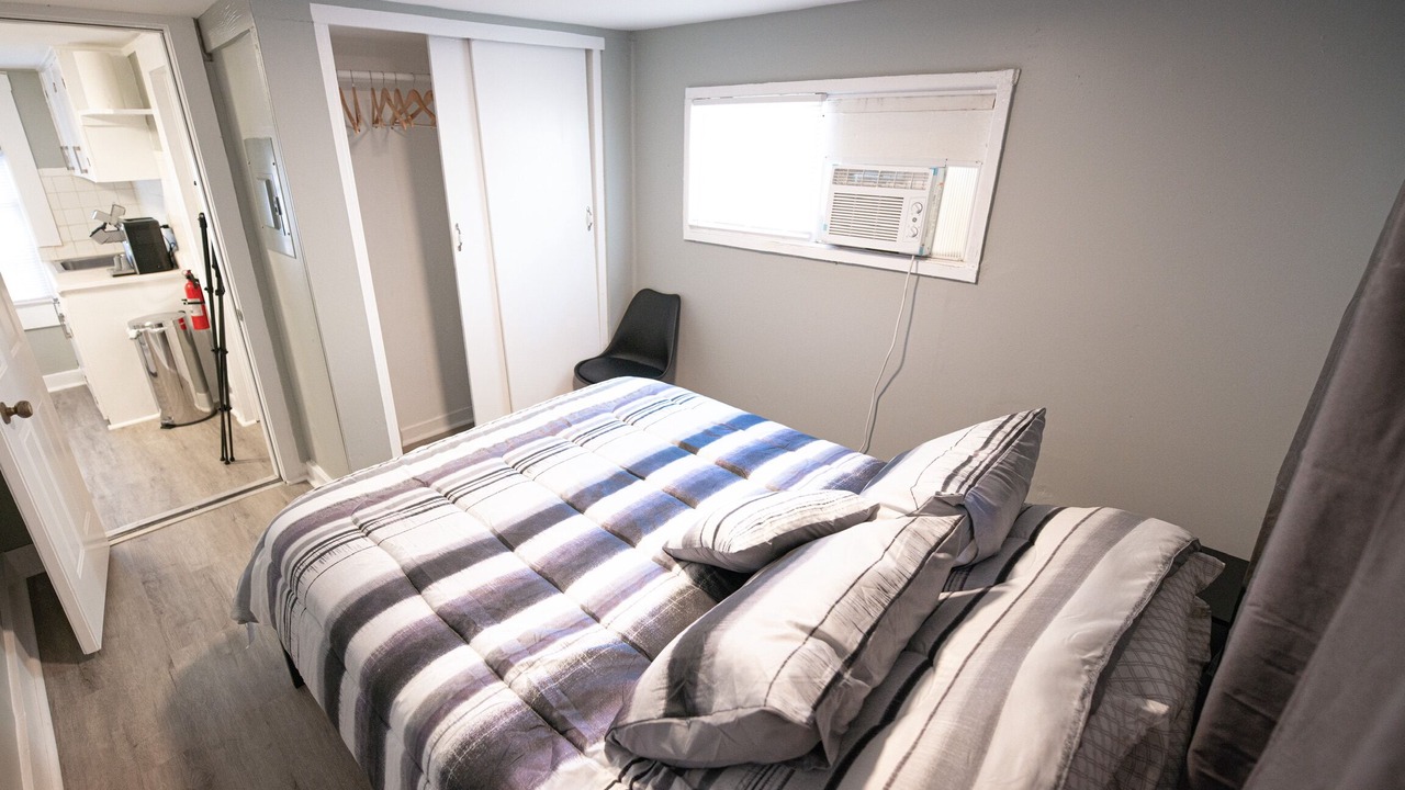 Photo of Bedroom in Lake Eola Heights