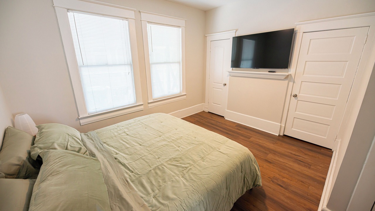 Photo of Bedroom in Lake Eola Heights