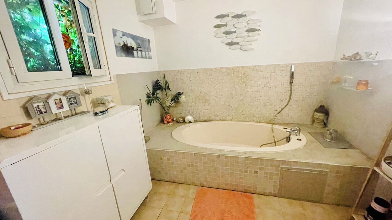 Photo of Bathroom in Saint-Jean
