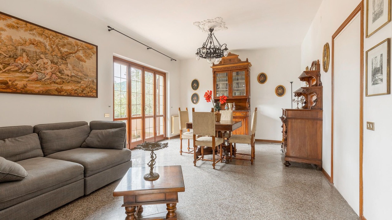 Photo of Bedroom in Fivizzano