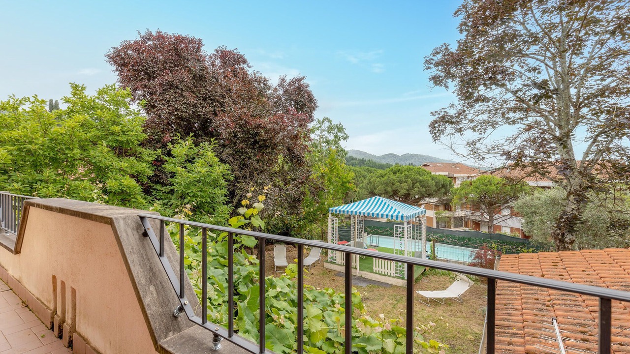 Photo of Bedroom in Fivizzano