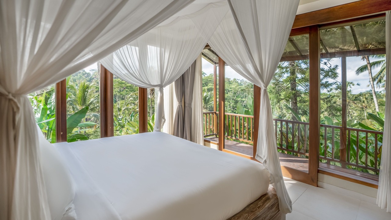 Photo of Bedroom in Keliki