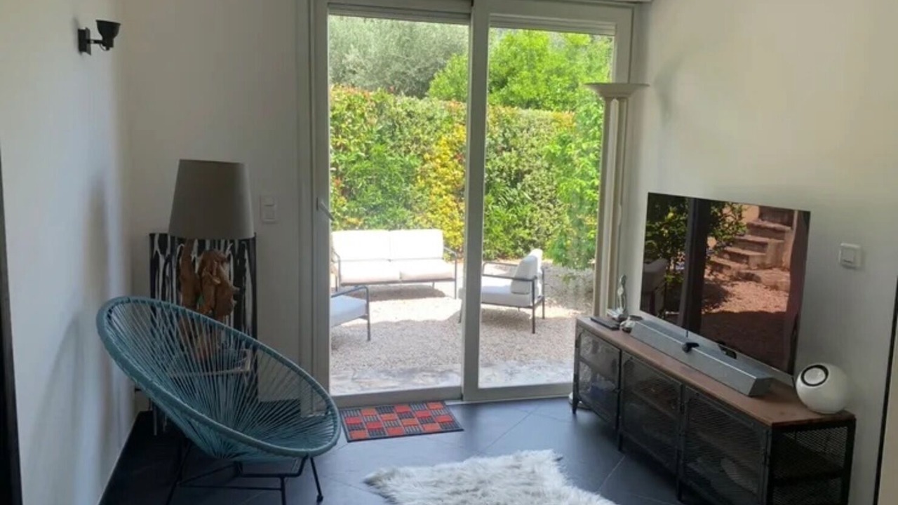 Photo of Livingroom in Eze