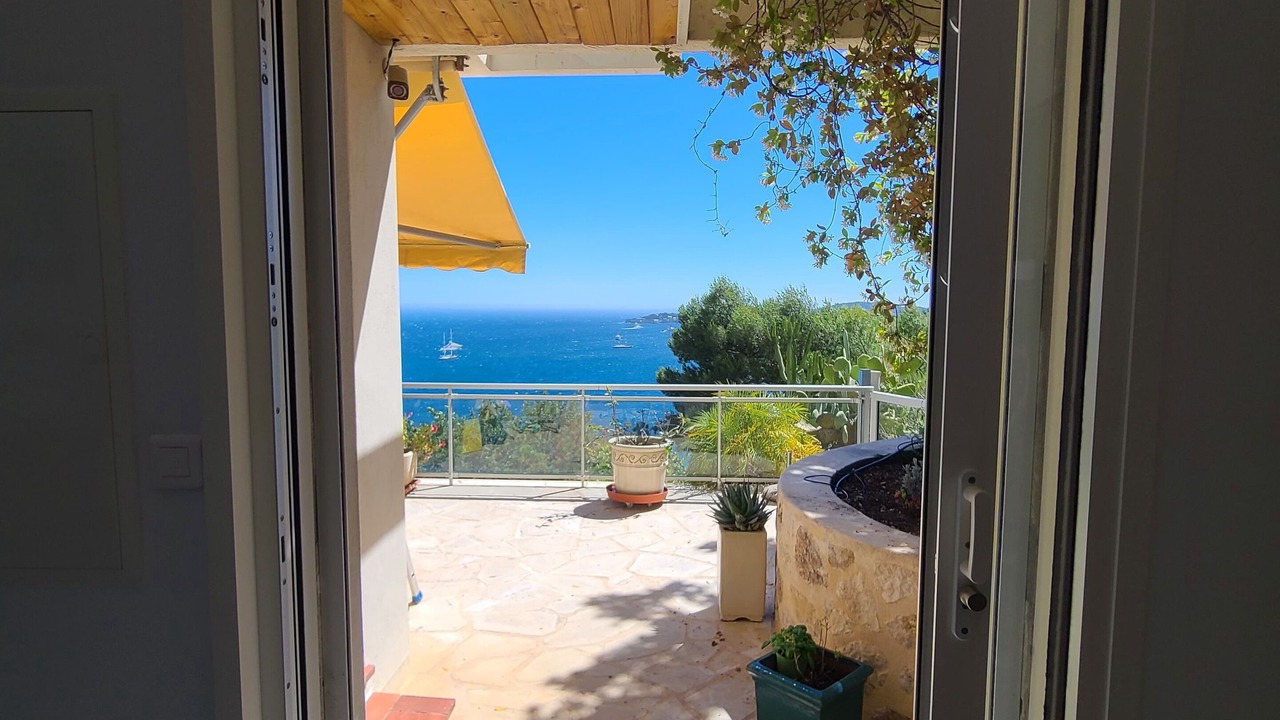 Photo of Others in Eze