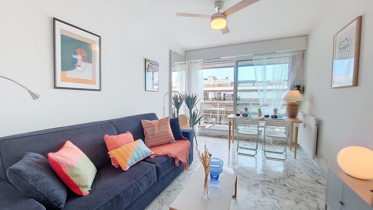 Photo of Livingroom in Les Baumettes