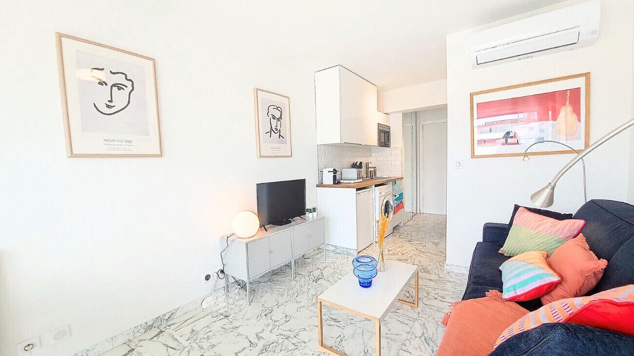 Photo of Livingroom in Les Baumettes
