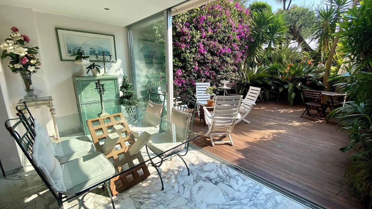 Photo of Patio Balcony in Caucade