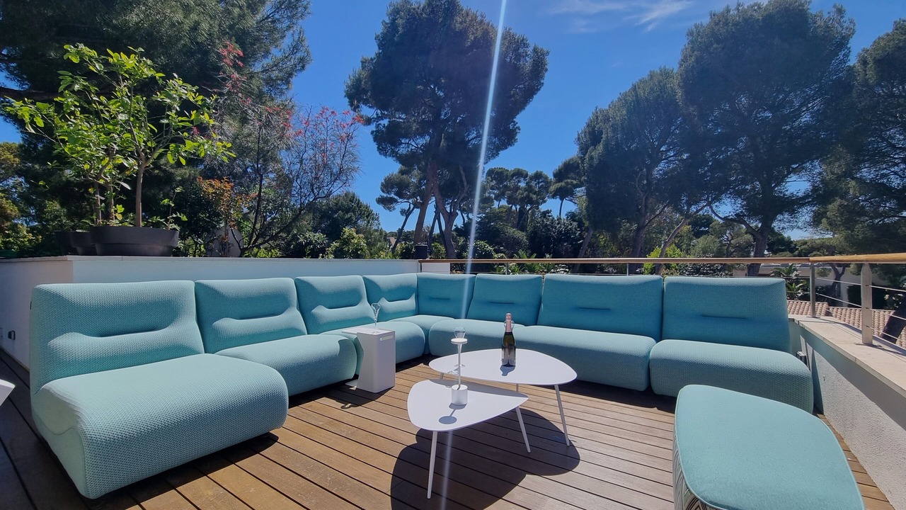 Photo of Patio Balcony in Cap-Ferrat