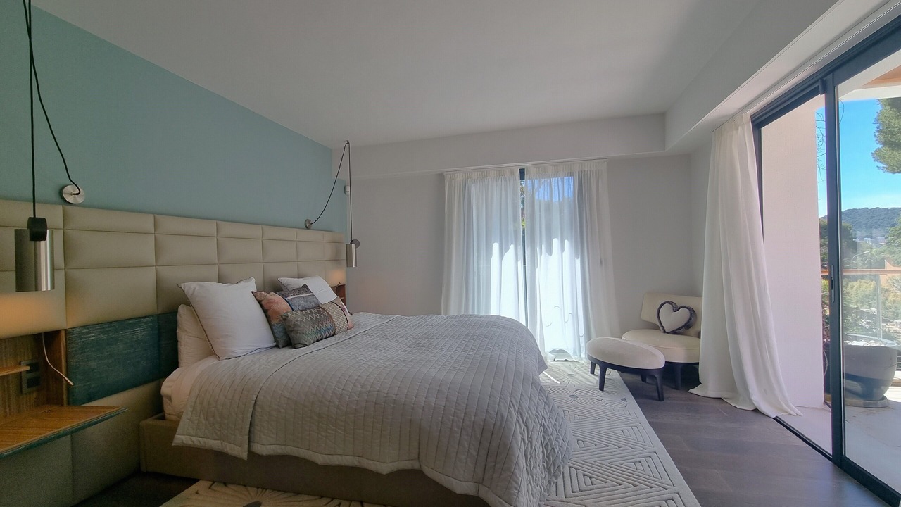 Photo of Bedroom in Cap-Ferrat