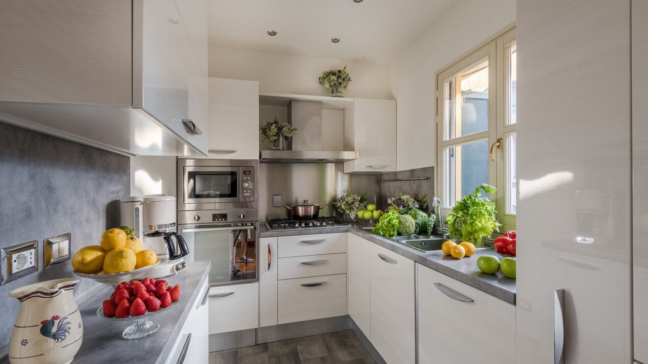 Photo of Kitchen in Lucca Historical Center