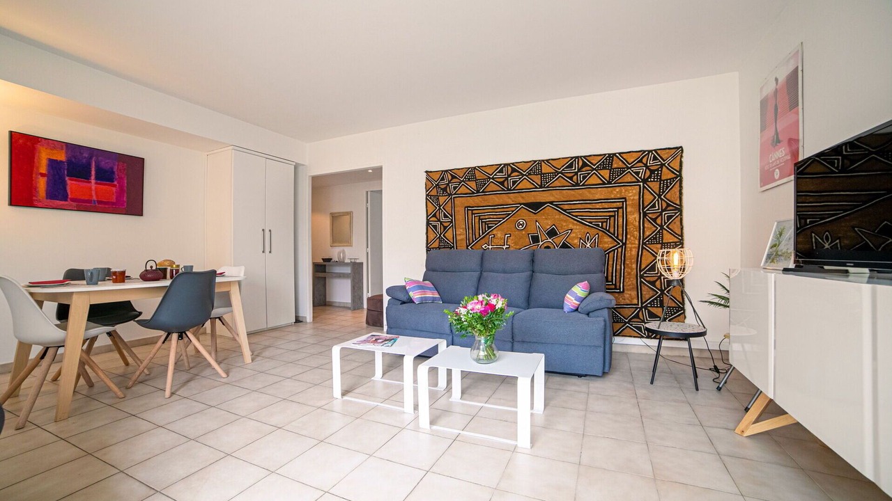 Photo of Livingroom in Prado - Republique