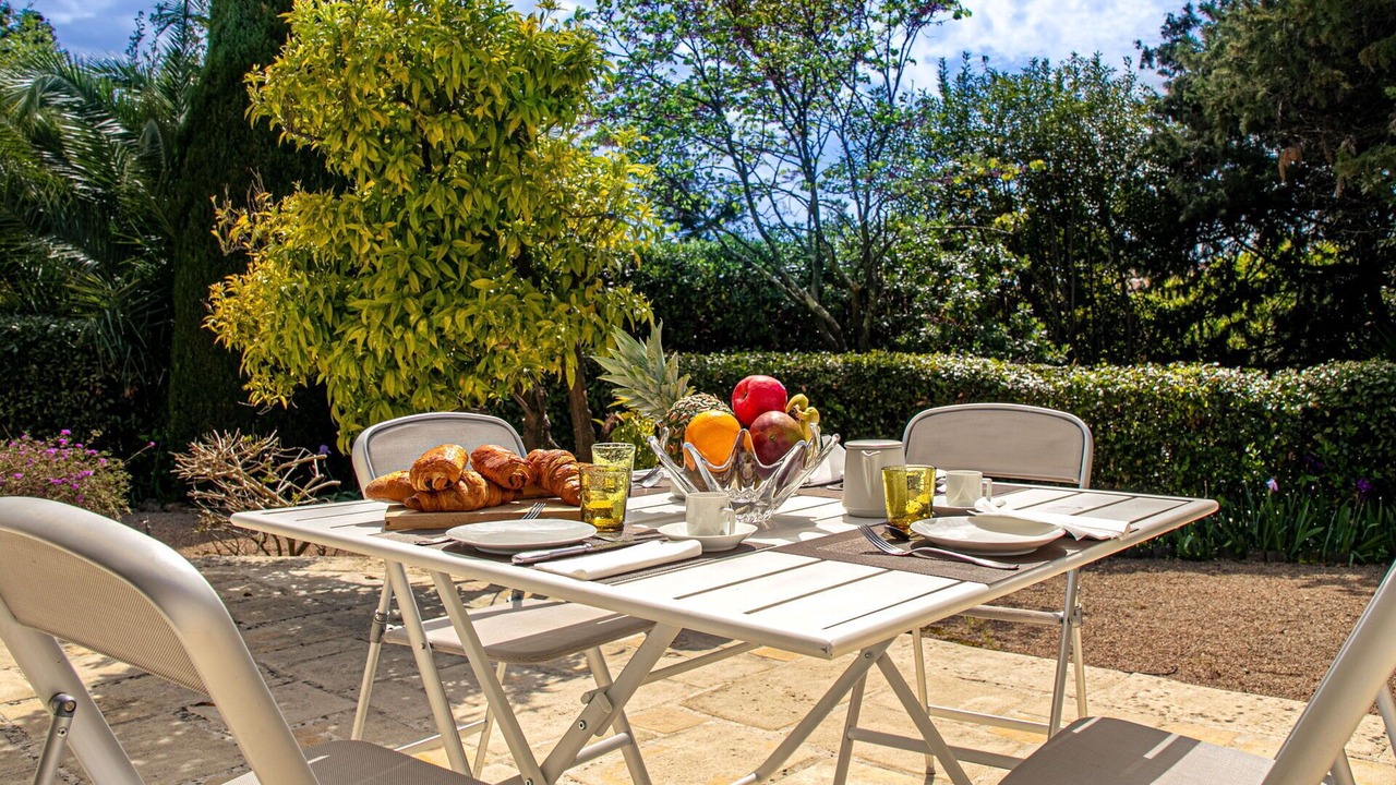 Photo of Outdoor in Riou - Petit Juas - Av de Grasse