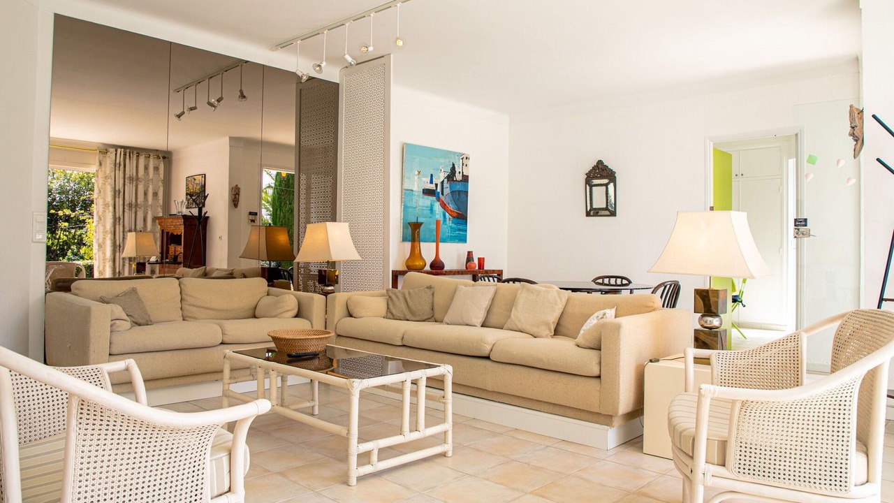 Photo of Livingroom in Riou - Petit Juas - Av de Grasse