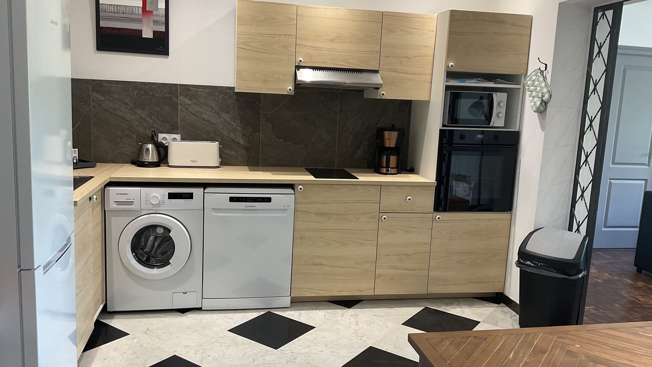 Photo of Kitchen in Berre-des-Alpes